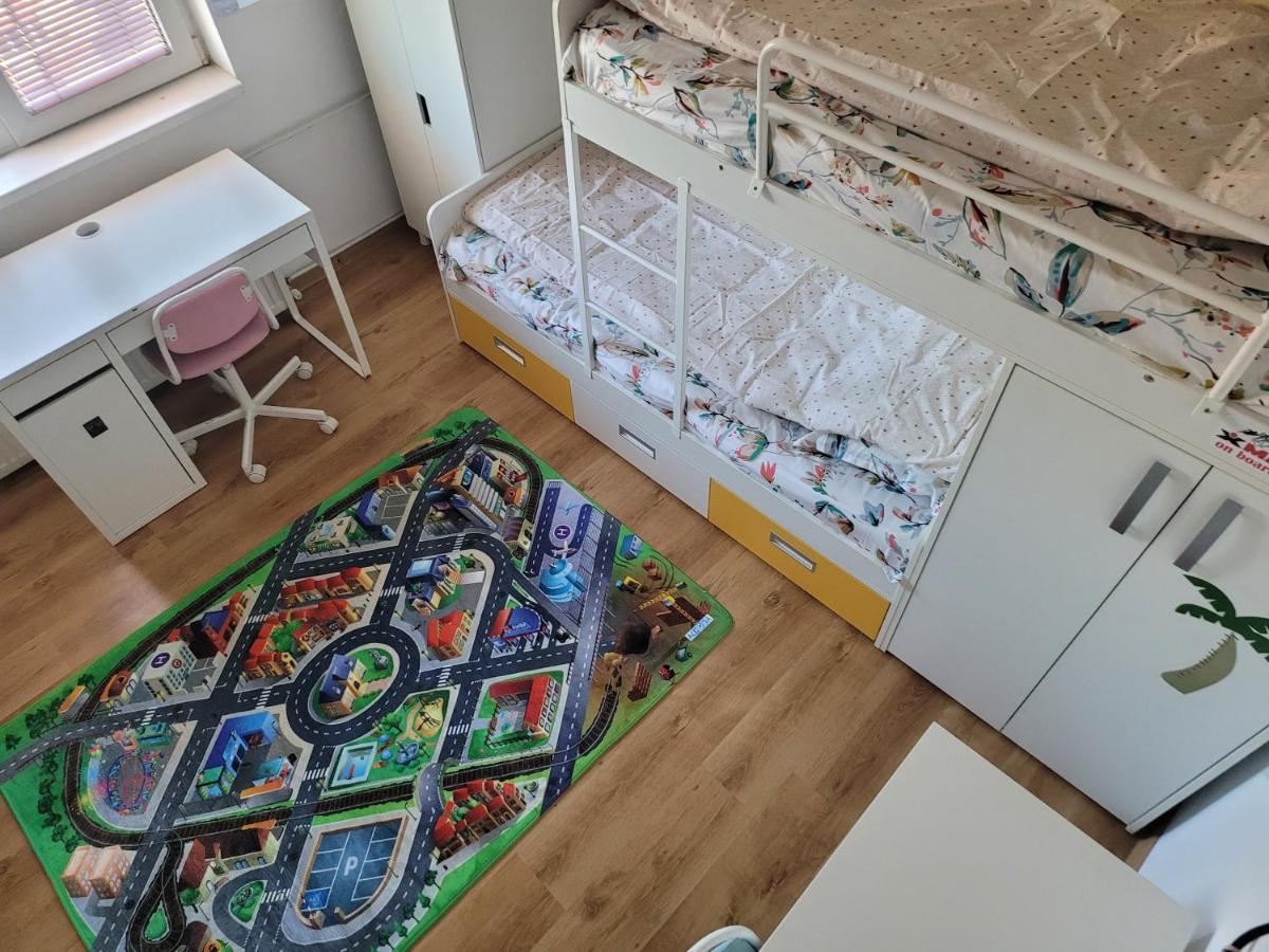 Family Friendly With Kids Room, Quiet And Peaceful Bucureşti Eksteriør bilde