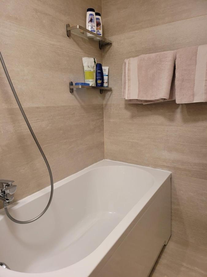 Family Friendly With Kids Room, Quiet And Peaceful Bucureşti Eksteriør bilde
